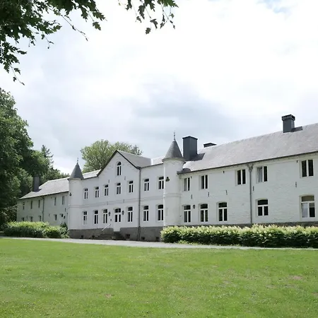 Petit Chateau De Beauplateau Sainte-Ode Exterior photo